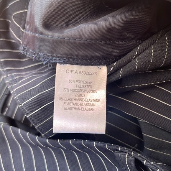 EUC striped bermuda shorts size 8 - Picture 10 of 10